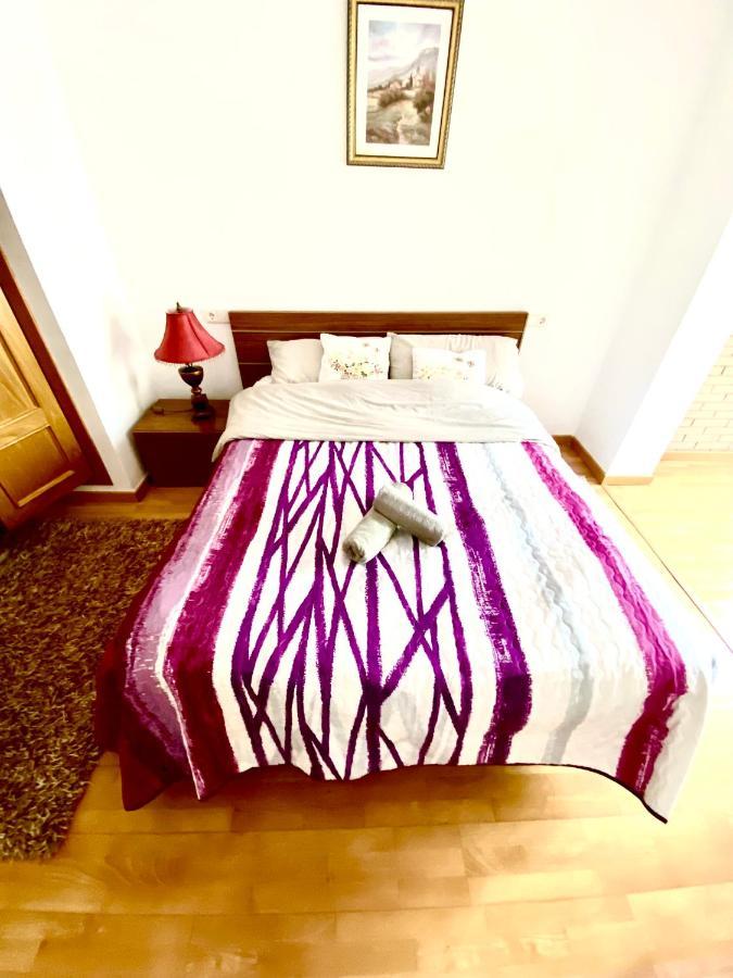 Roni Rooms 살루 외부 사진